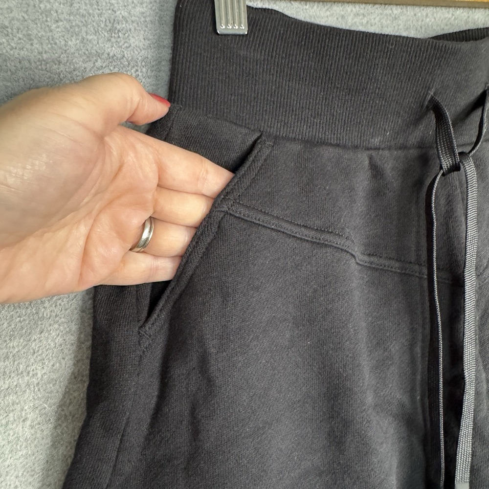 Joy Lab Women's Black French Terry Sweat Shorts Sz Medium New Knit Basque Waist - Picture 4 of 10
